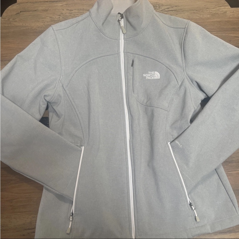The North Face Women's Light Gray Full-Zip Jacket